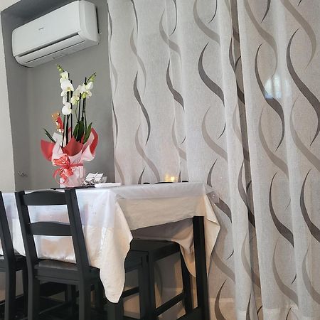 Appartamento Lerida Valenza Esterno foto